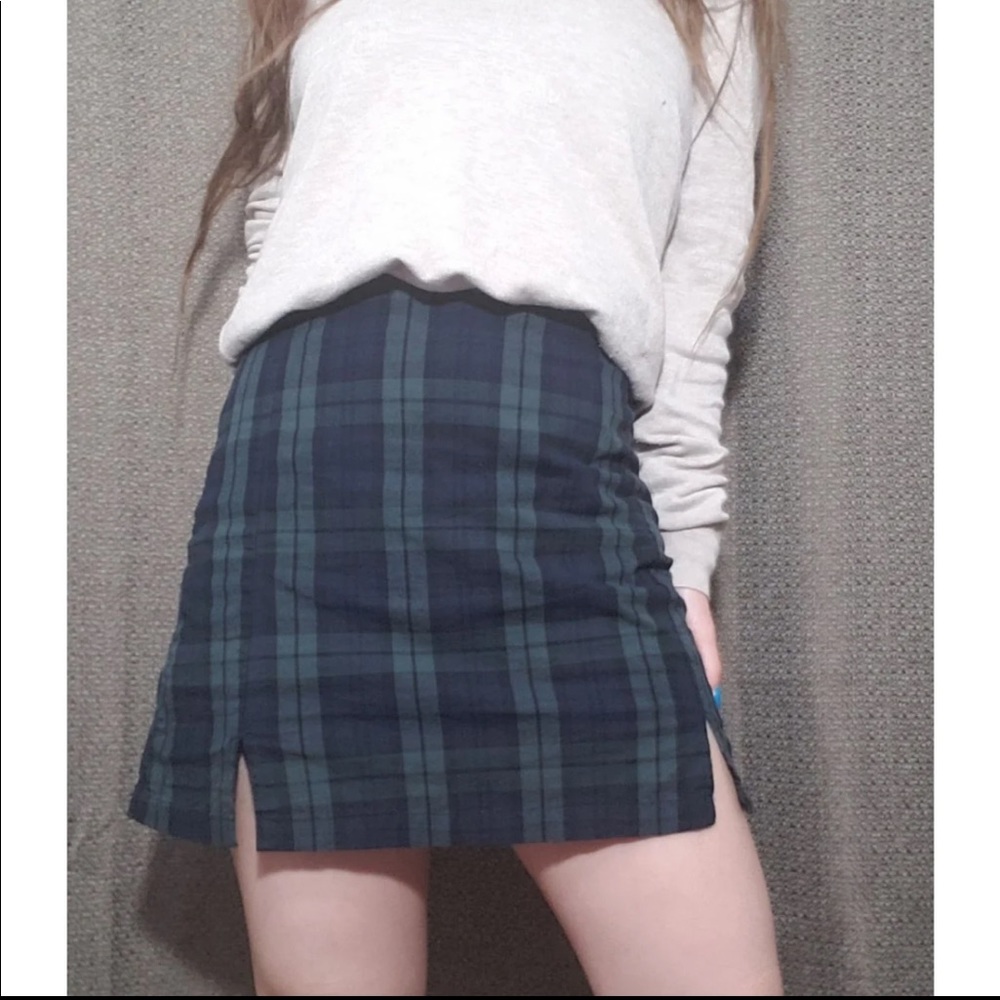 Brandy Melville Cara Skirt